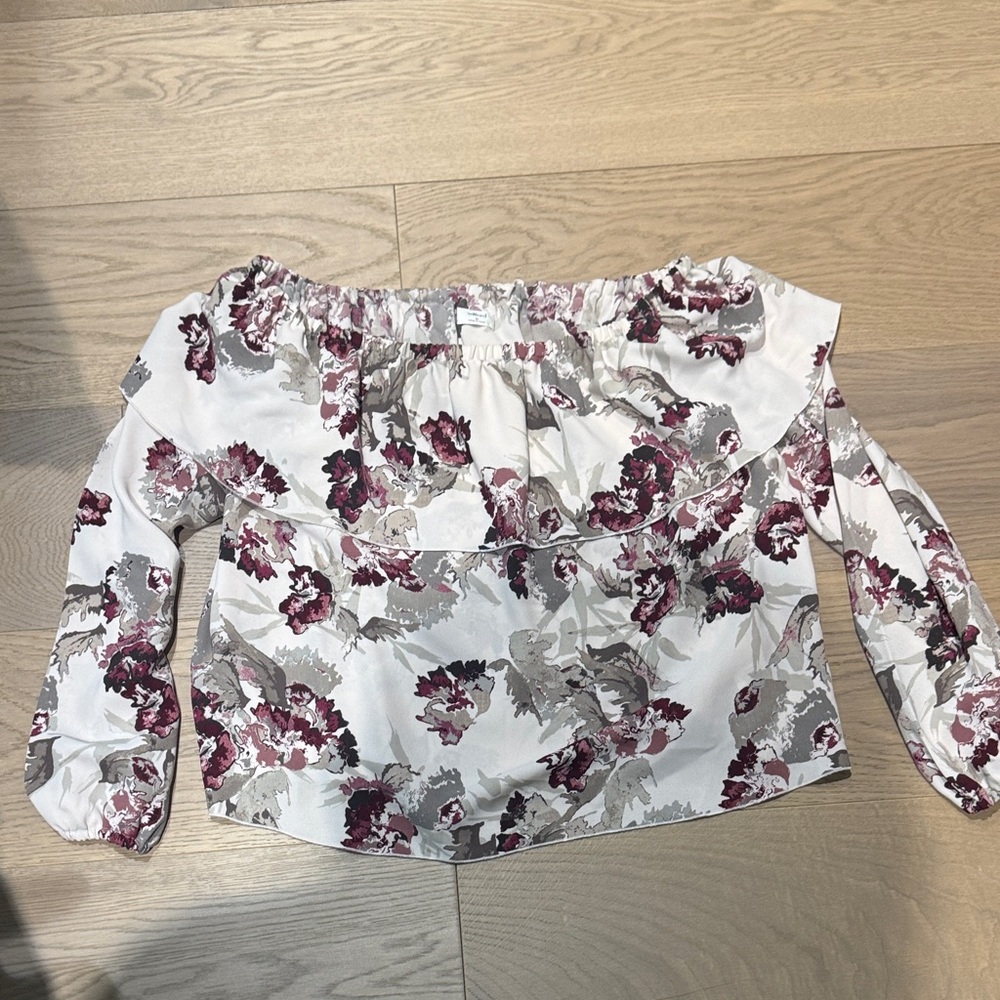 Wilfred Off-Shoulder Floral Blouse - White and Purple